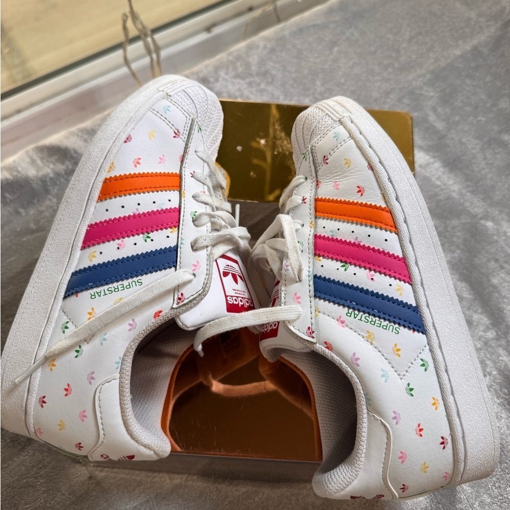 adidas Kids Sneakers White with Pink, Blue, and Orange Stripes - Picture 4 of 8